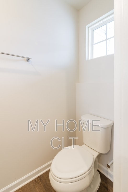 Building Photo - 6067 Bridle Crk Dr