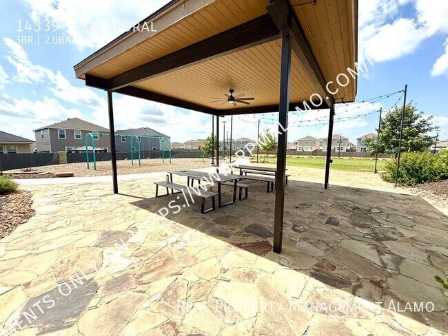 Building Photo - 14339 Texas Coral