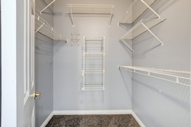 Building Photo - Stunning Upstairs Condo in Gated Indian Wells Community!