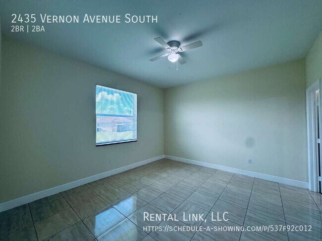 Building Photo - 2435 Vernon Ave S