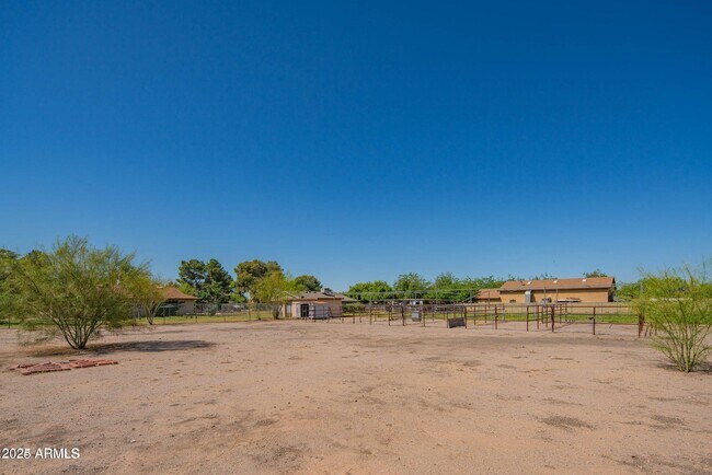 Building Photo - 5210 W Monte Cristo Ave