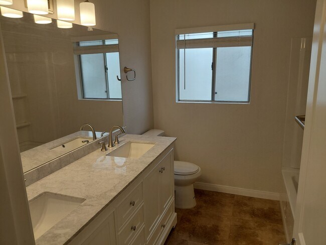 Building Photo - 5612 Galloping Way