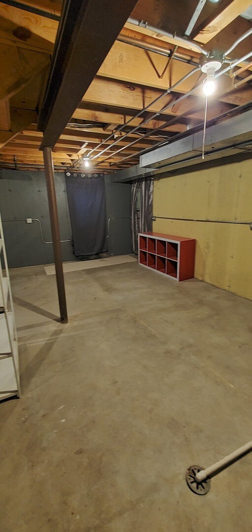 Building Photo - 3525 Princeton Ave