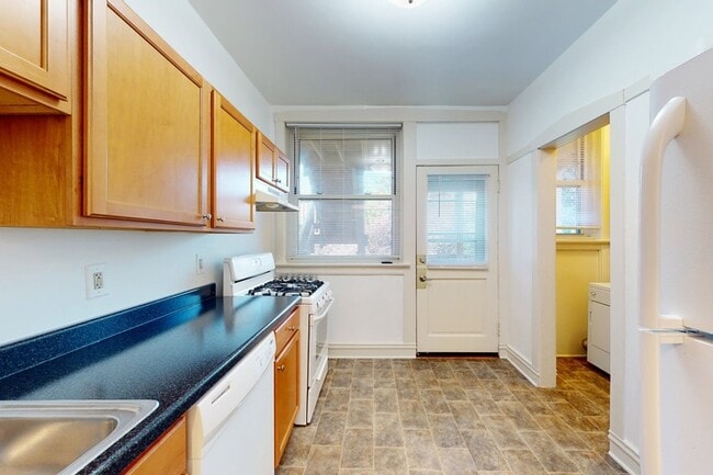 Floorplan - 5427 S. Greenwood