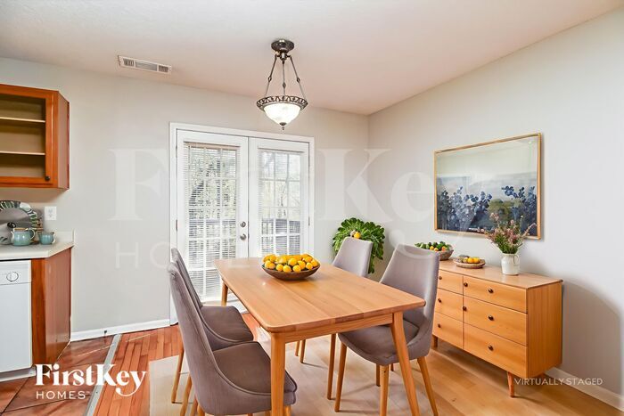 Building Photo - 4634 Idlewood Park