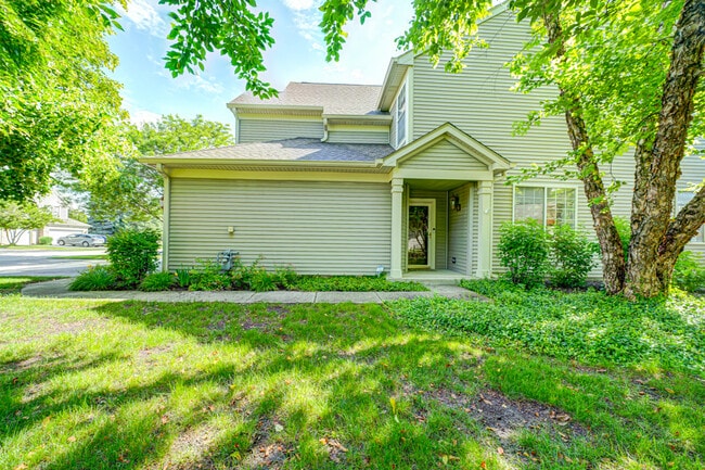 Building Photo - 1471 Doolittle Ln