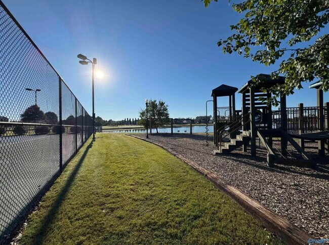 Building Photo - 22 Maple Grove Blvd SW