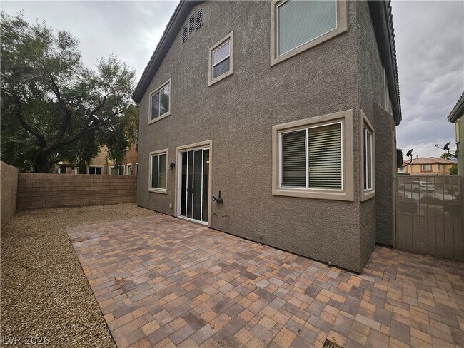 Building Photo - 520 Foster Springs Rd