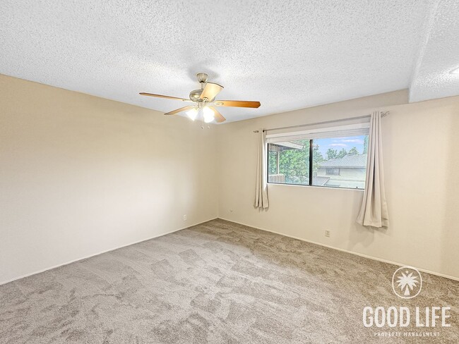 Building Photo - Charming 2-Story Santee Home with Private Patio, In-Unit Laundry & A/C