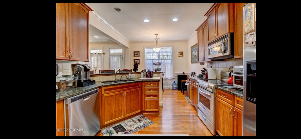 Building Photo - 4816 Whitner Dr