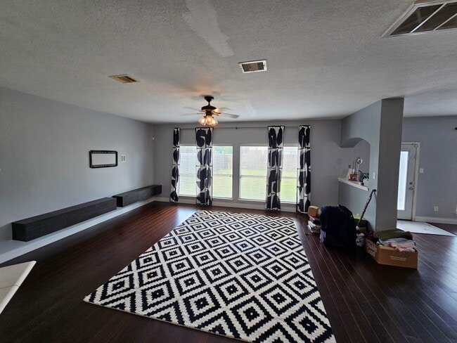 Building Photo - 1815 Creegan Park Ct