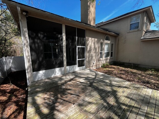 Building Photo - 4 bed / 2.5 bath in Middleburg