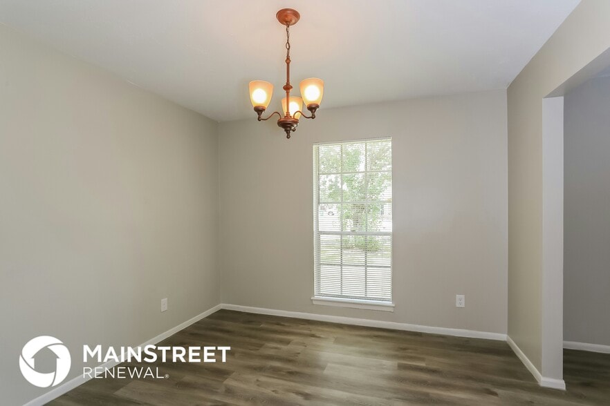 Building Photo - 10402 Sagetree Dr