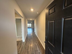 Building Photo - Make This Your HOME with a FENCED YARD