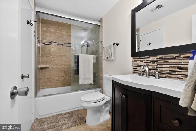 Building Photo - 6118 Bristol Way