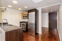 Building Photo - 829 Folsom St