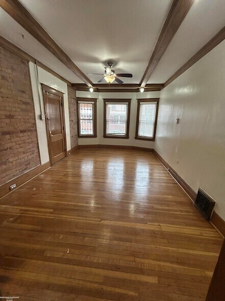Building Photo - 1533 W Hancock St