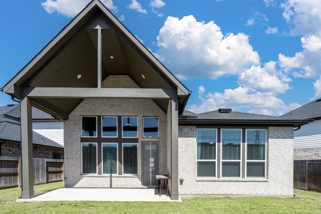 Building Photo - 25803 Rippey Gln Dr