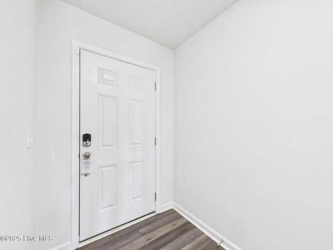 Building Photo - 2709 Chert Ln