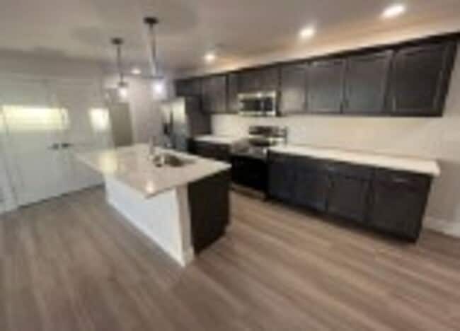 Building Photo - Reserve Mahomet 2br/2ba/ 1 car garage