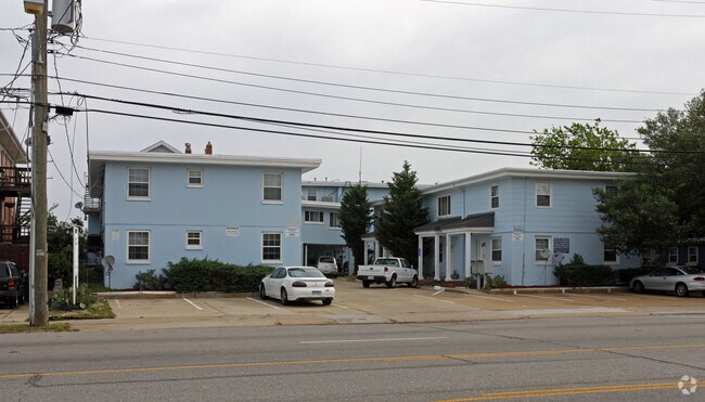 Building Photo - Fisherman's Cove