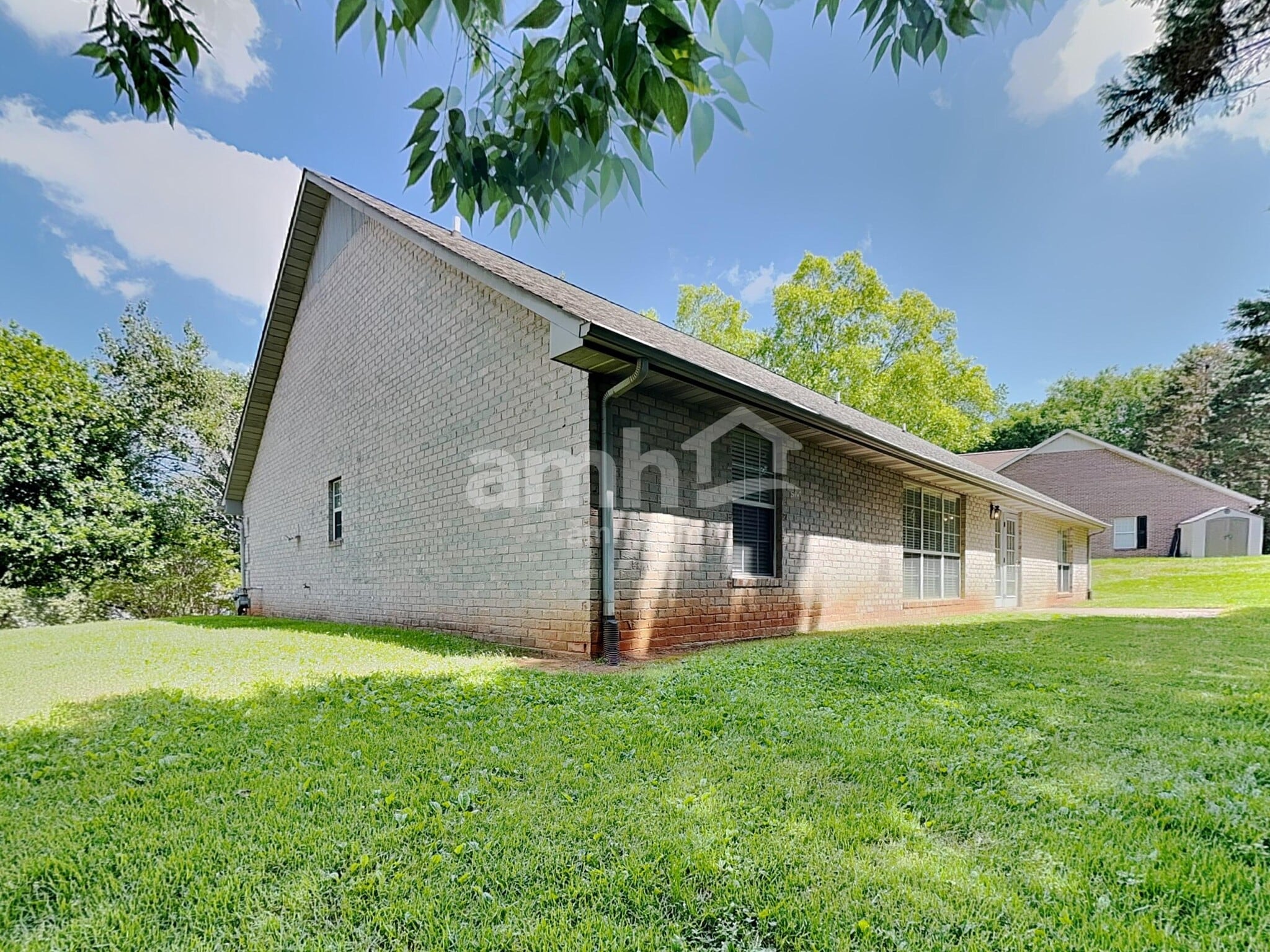 Building Photo - 721 Mize Farm Ct