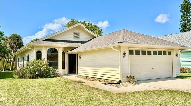 Building Photo - 806 Pine Shores Cir