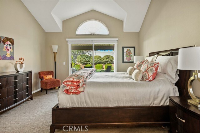 Building Photo - 1521 Fairway Oaks Ave