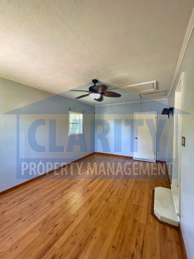 Building Photo - Beautiful 3-Bedroom, 1-Bath Home!