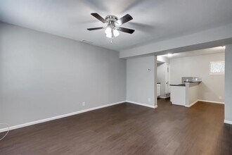 Building Photo - 303 W 40th St