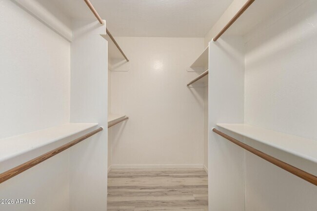 Building Photo - 14428 N Lariat Ln