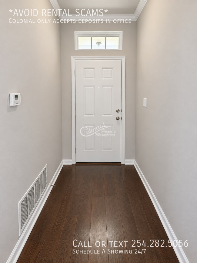 Building Photo - 2705 Montague County Dr