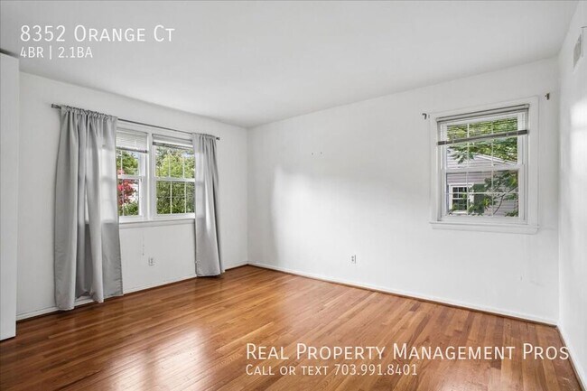 Building Photo - 8352 Orange Ct