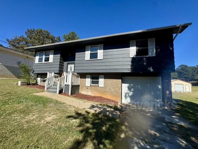 Primary Photo - 6311 Rosemary Dr