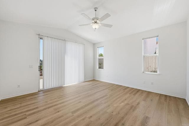 Building Photo - 1359 Sparrow Rd