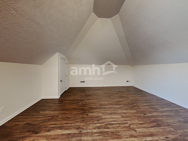 Building Photo - 3310 Patcole Ct