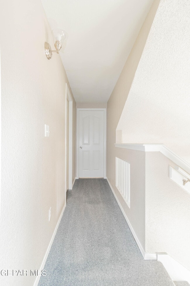 Building Photo - 12029 Crown Woods Ct