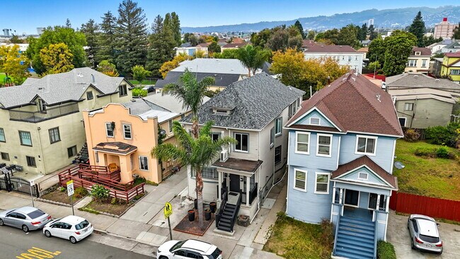 Building Photo - 776 16th St