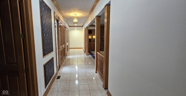 Building Photo - 9628 Summerlakes Dr