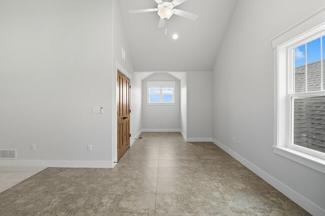 Building Photo - 1183 2nd St