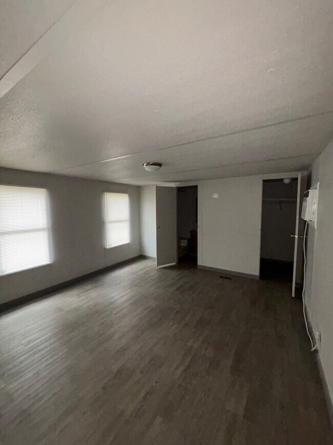Building Photo - 14957 TN-59