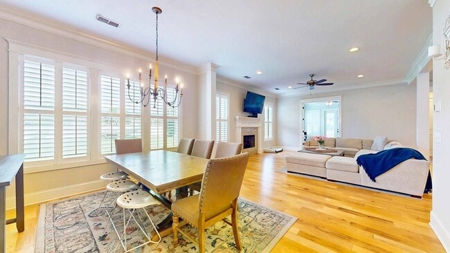 Building Photo - 321 Madison Grove Blvd