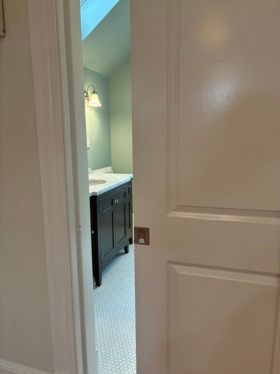 Building Photo - 21 Linden Ave