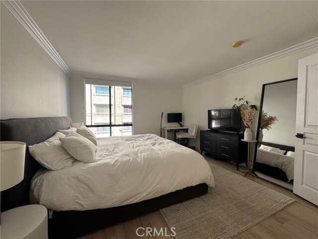 Building Photo - 7320 Hawthorn Ave