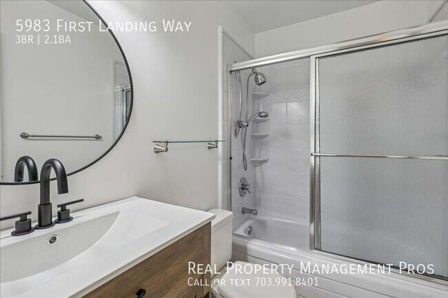 Building Photo - 5983 First Lndg Wy