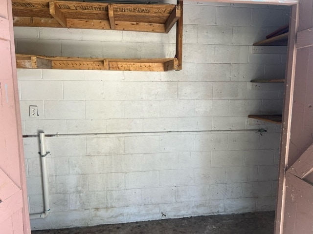 Building Photo - 529 6th St