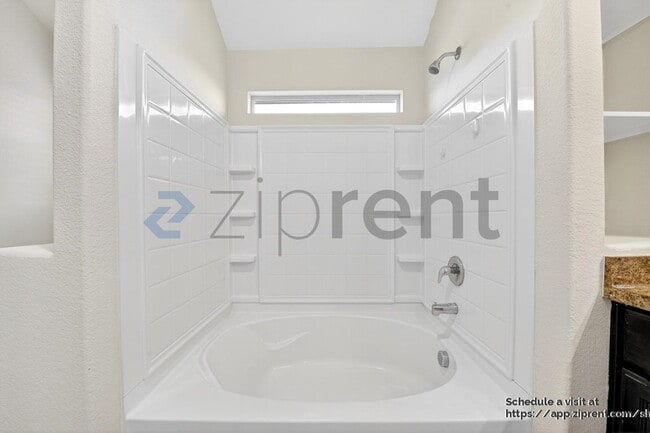 Building Photo - 10116 Clemmons Rd