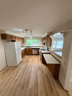 Building Photo - 9757 Spinnaker Blvd NW