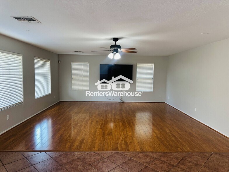 Building Photo - 17464 W Caribbean Ln