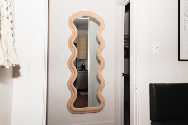 Building Photo - 3508 Tarpis Ave